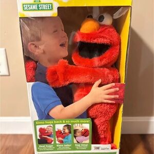 Sesame Street Elmo Plush - Vibrant Red and Orange